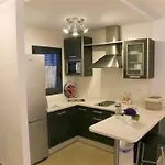 Con Terraza Garaje Y Wifi 아파트 타리파